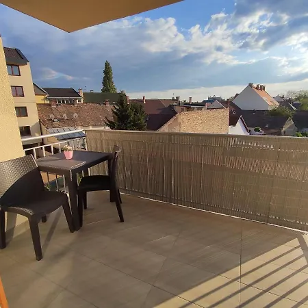 Bajcsy Apartment Debrecen