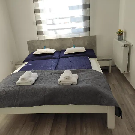 Bajcsy Apartment *